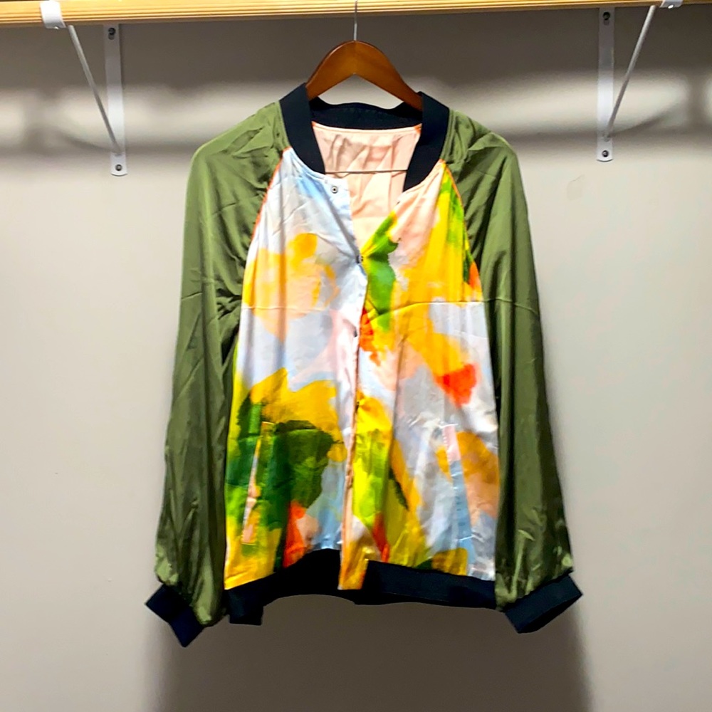 Women’s tops